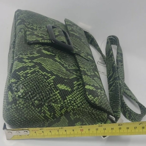 New Vintage Holt Renfrew Made in Canada Purse Leather Animal Print, Green Black - Picture 4 of 12